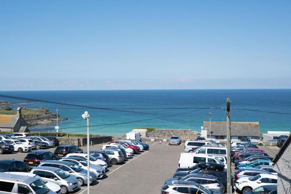 Mavericks St. Ives Exterior photo